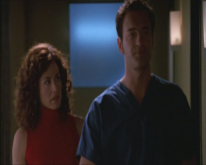 Charmed-Online_dot_net-NipTuck1x03NadetteBabcock0716.jpg