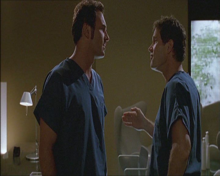 Charmed-Online_dot_net-NipTuck1x03NadetteBabcock0752.jpg