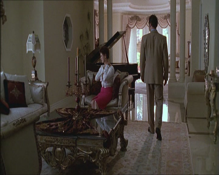 Charmed-Online_dot_net-NipTuck1x03NadetteBabcock1743.jpg Charmed-Online_dot_net-NipTuck1x03NadetteBabcock1743.jpg