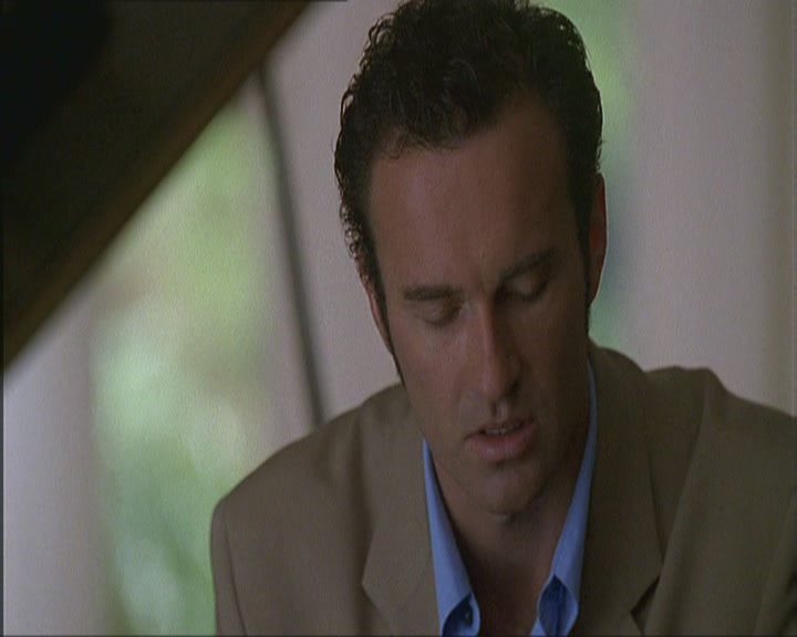 Charmed-Online_dot_net-NipTuck1x03NadetteBabcock1767.jpg