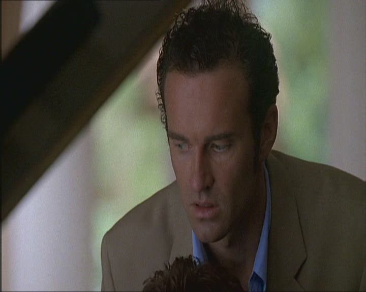 Charmed-Online_dot_net-NipTuck1x03NadetteBabcock1810.jpg