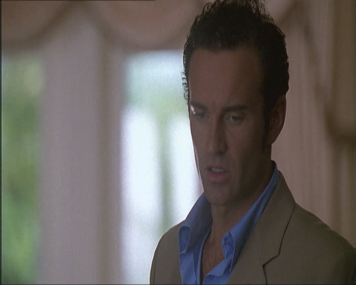 Charmed-Online_dot_net-NipTuck1x03NadetteBabcock1824.jpg