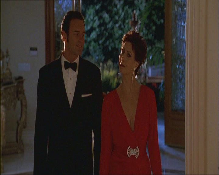 Charmed-Online_dot_net-NipTuck1x03NadetteBabcock1944.jpg