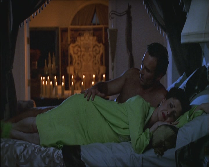 Charmed-Online_dot_net-NipTuck1x03NadetteBabcock2081.jpg Charmed-Online_dot_net-NipTuck1x03NadetteBabcock2081.jpg