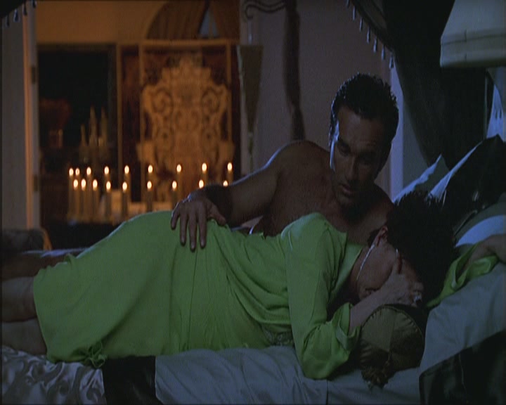 Charmed-Online_dot_net-NipTuck1x03NadetteBabcock2091.jpg Charmed-Online_dot_net-NipTuck1x03NadetteBabcock2091.jpg