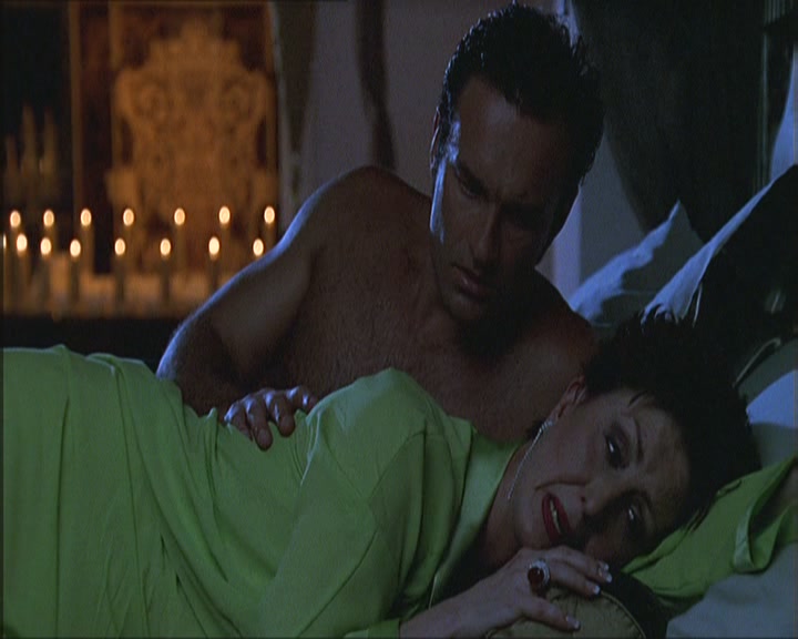 Charmed-Online_dot_net-NipTuck1x03NadetteBabcock2144.jpg Charmed-Online_dot_net-NipTuck1x03NadetteBabcock2144.jpg