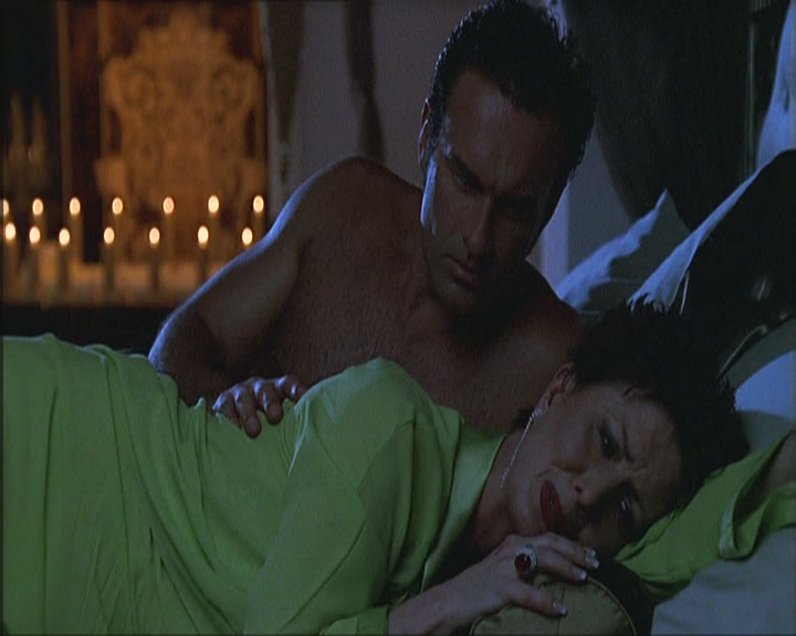 Charmed-Online_dot_net-NipTuck1x03NadetteBabcock2164.jpg Charmed-Online_dot_net-NipTuck1x03NadetteBabcock2164.jpg