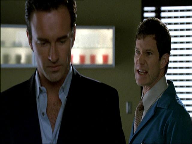 Charmed-Online_dot_net-NipTuck1x04_1x05_1x060193.jpg
