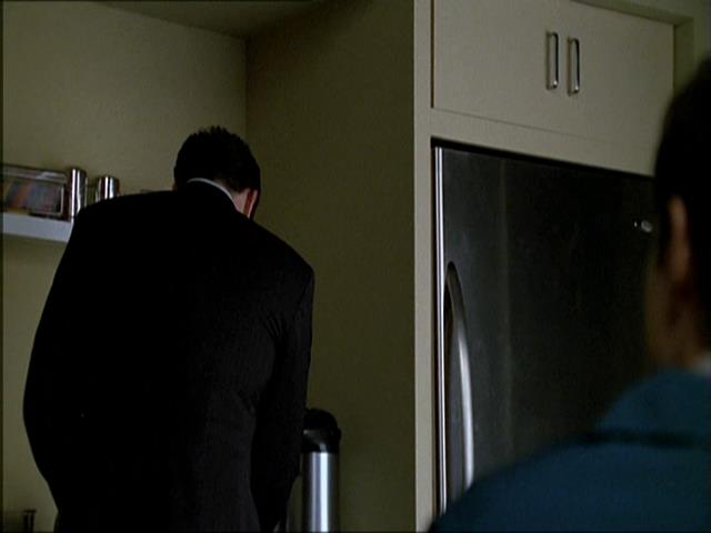 Charmed-Online_dot_net-NipTuck1x04_1x05_1x060228.jpg