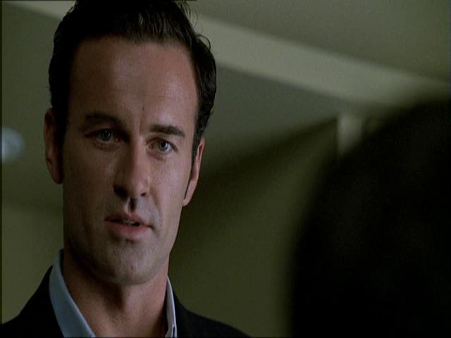 Charmed-Online_dot_net-NipTuck1x04_1x05_1x060232.jpg