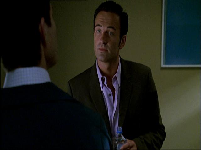 Charmed-Online_dot_net-NipTuck1x04_1x05_1x060697.jpg