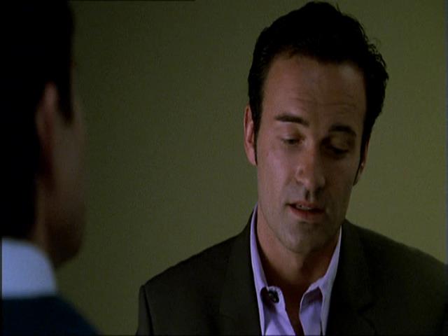 Charmed-Online_dot_net-NipTuck1x04_1x05_1x060739.jpg