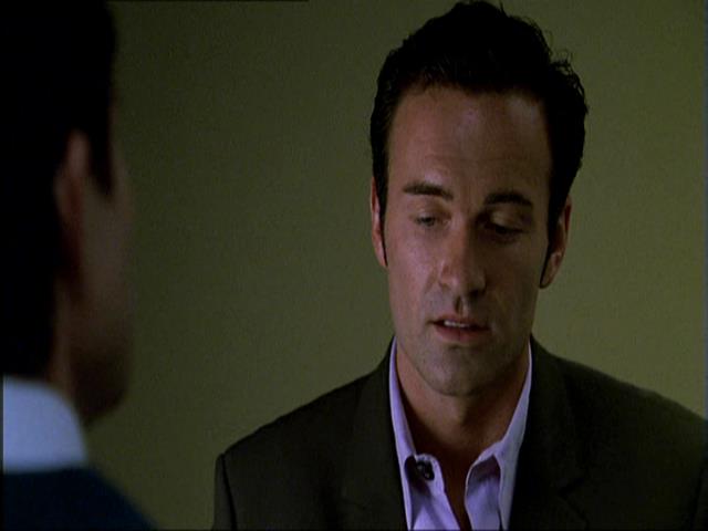 Charmed-Online_dot_net-NipTuck1x04_1x05_1x060740.jpg