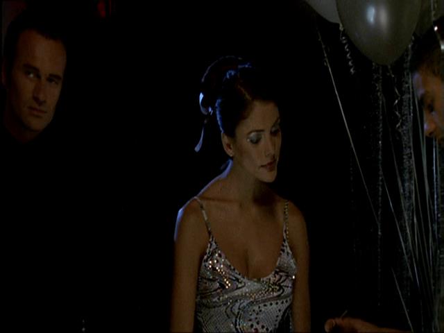 Charmed-Online_dot_net-NipTuck1x04_1x05_1x060955.jpg