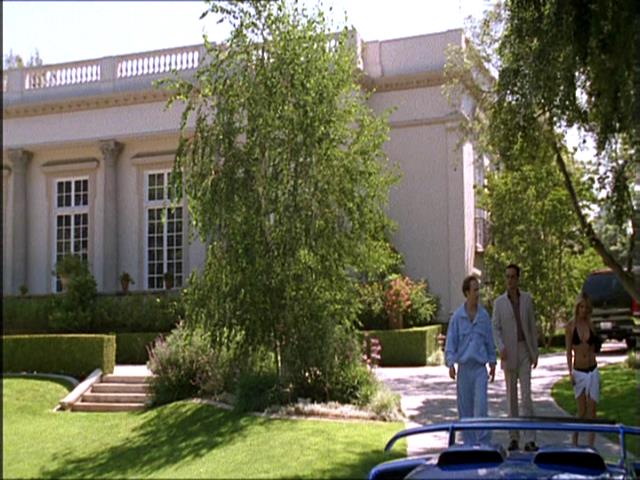 Charmed-Online_dot_net-NipTuck1x04_1x05_1x061632.jpg