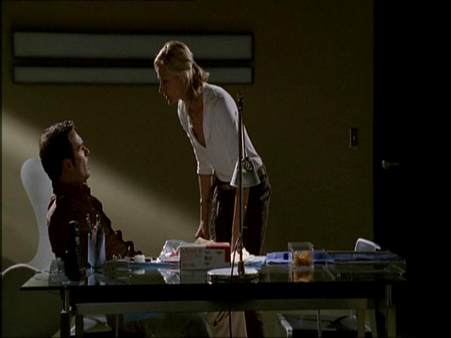 Charmed-Online_dot_net-NipTuck1x04_1x05_1x061845.jpg