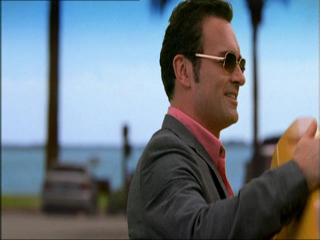 Charmed-Online_dot_net-NipTuck1x04_1x05_1x062186.jpg