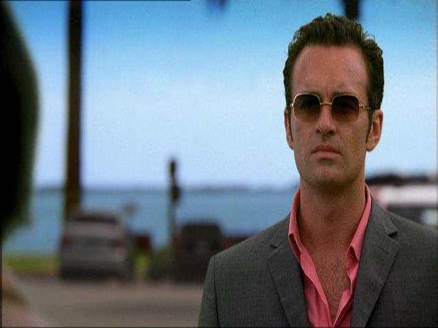 Charmed-Online_dot_net-NipTuck1x04_1x05_1x062212.jpg
