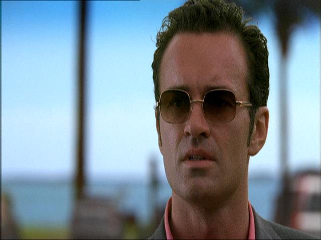 Charmed-Online_dot_net-NipTuck1x04_1x05_1x062238.jpg