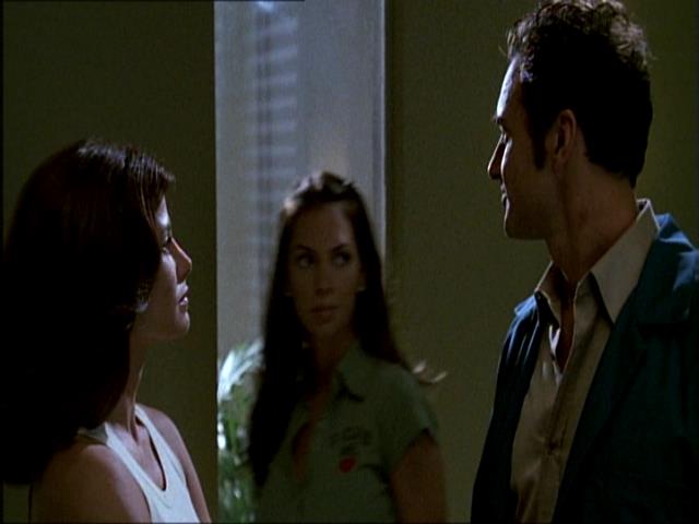 Charmed-Online_dot_net-NipTuck1x04_1x05_1x063185.jpg