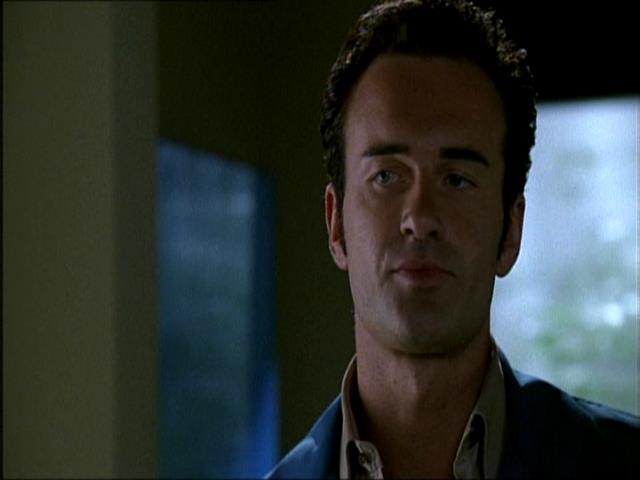 Charmed-Online_dot_net-NipTuck1x04_1x05_1x063203.jpg
