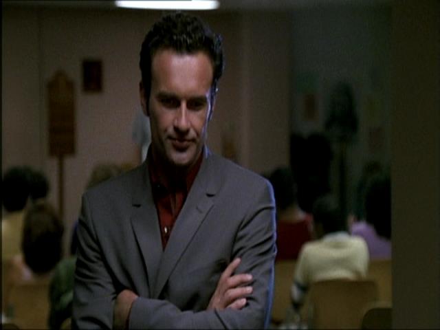 Charmed-Online_dot_net-NipTuck1x04_1x05_1x063865.jpg