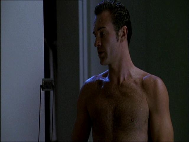 Charmed-Online_dot_net-NipTuck1x04_1x05_1x063963.jpg