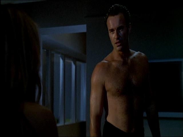 Charmed-Online_dot_net-NipTuck1x04_1x05_1x063985.jpg
