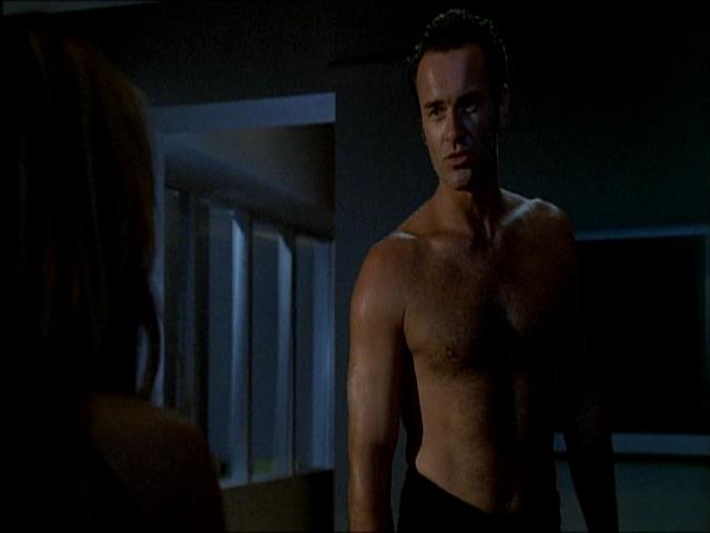 Charmed-Online_dot_net-NipTuck1x04_1x05_1x063986.jpg