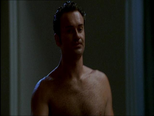 Charmed-Online_dot_net-NipTuck1x04_1x05_1x064038.jpg