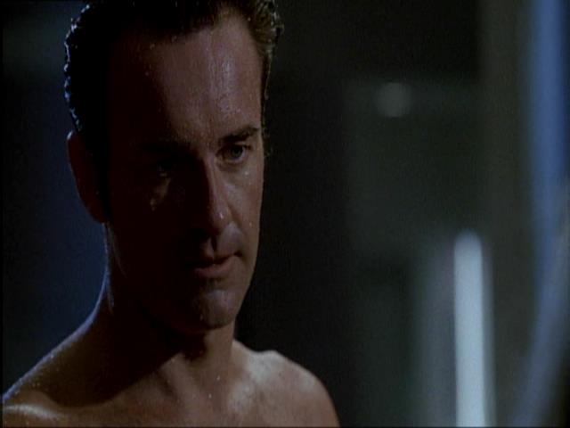 Charmed-Online_dot_net-NipTuck1x04_1x05_1x064059.jpg