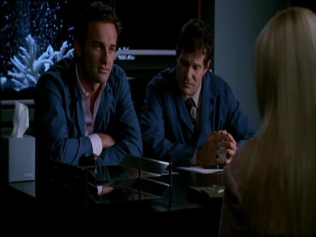 Charmed-Online_dot_net-NipTuck1x04_1x05_1x065302.jpg