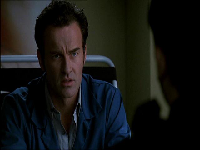Charmed-Online_dot_net-NipTuck1x04_1x05_1x065580.jpg