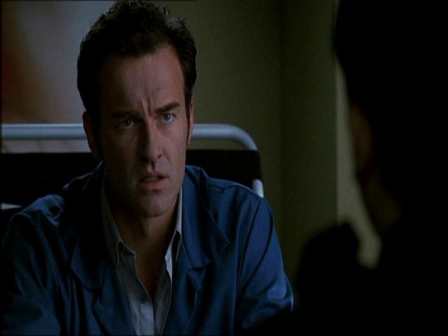 Charmed-Online_dot_net-NipTuck1x04_1x05_1x065582.jpg