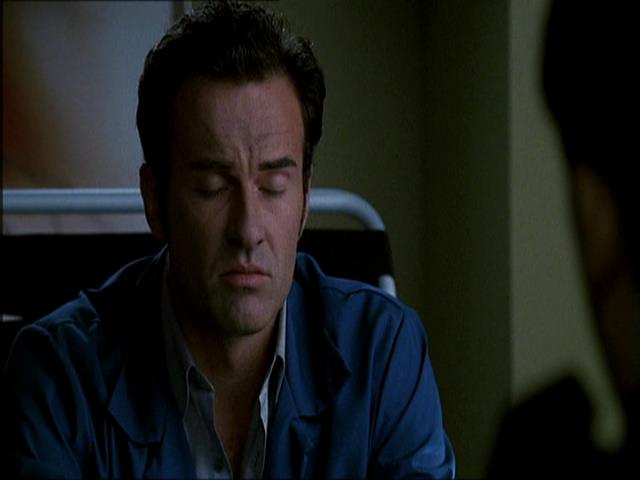 Charmed-Online_dot_net-NipTuck1x04_1x05_1x065593.jpg