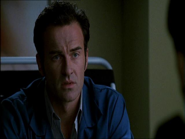 Charmed-Online_dot_net-NipTuck1x04_1x05_1x065594.jpg
