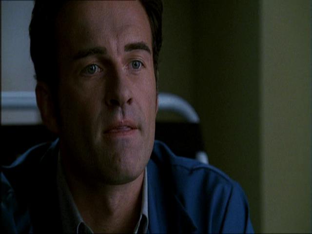 Charmed-Online_dot_net-NipTuck1x04_1x05_1x065602.jpg