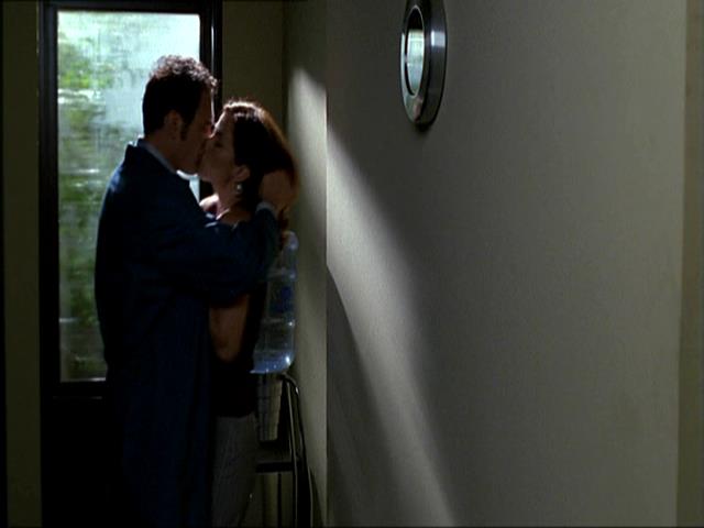 Charmed-Online_dot_net-NipTuck1x04_1x05_1x065708.jpg