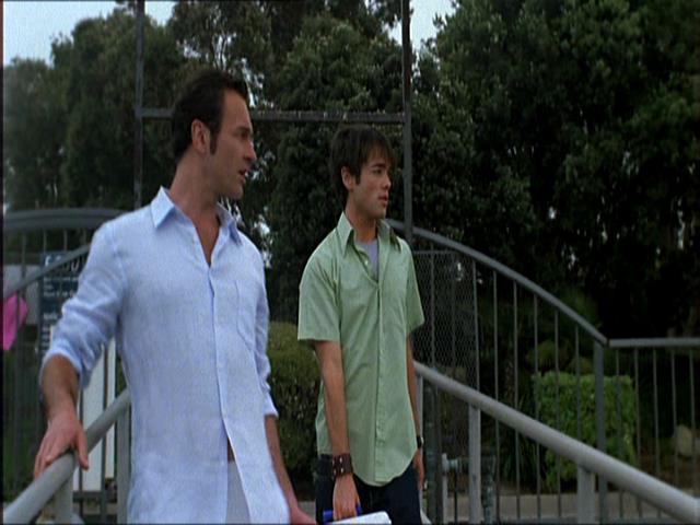 Charmed-Online_dot_net-NipTuck1x04_1x05_1x066013.jpg