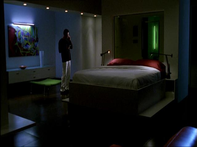 Charmed-Online_dot_net-NipTuck1x04_1x05_1x066371.jpg