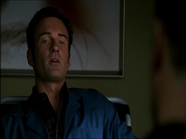 Charmed-Online_dot_net-NipTuck1x07_1x08_1x09-0286.jpg