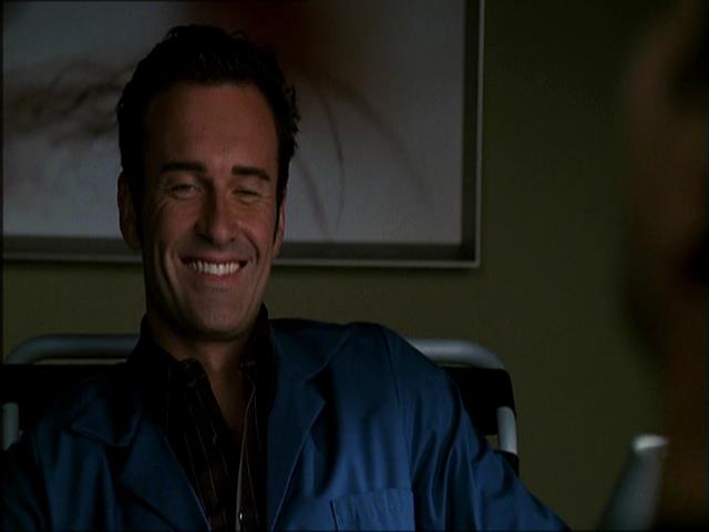 Charmed-Online_dot_net-NipTuck1x07_1x08_1x09-0291.jpg