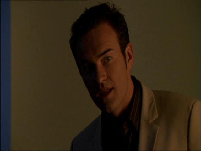 Charmed-Online_dot_net-NipTuck1x07_1x08_1x09-0567.jpg