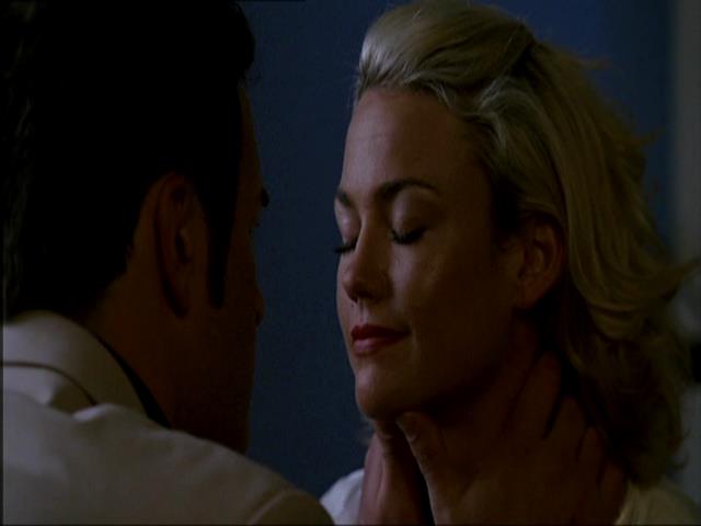 Charmed-Online_dot_net-NipTuck1x07_1x08_1x09-0605.jpg