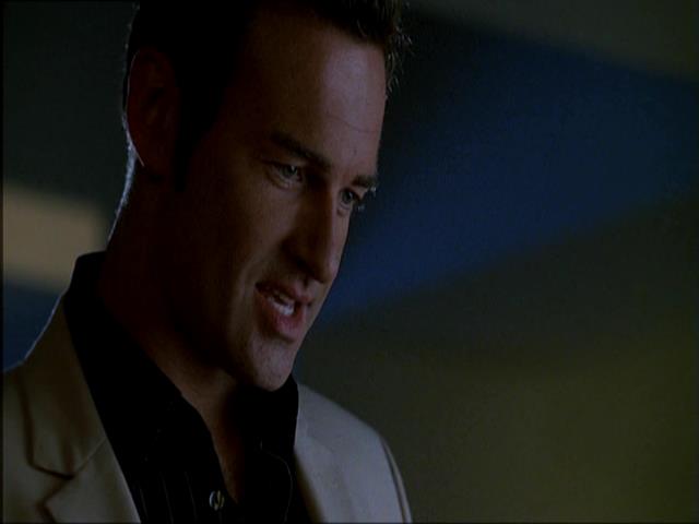 Charmed-Online_dot_net-NipTuck1x07_1x08_1x09-0636.jpg