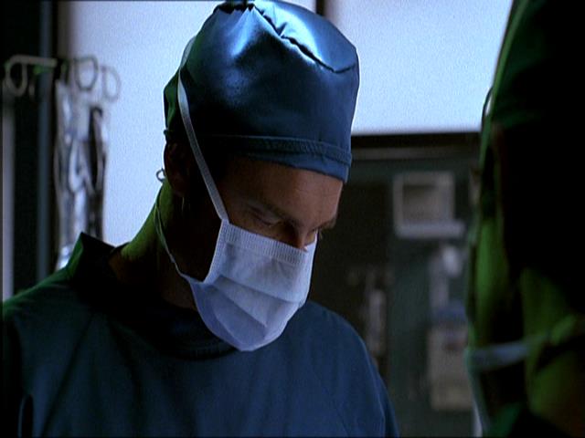 Charmed-Online_dot_net-NipTuck1x07_1x08_1x09-0916.jpg