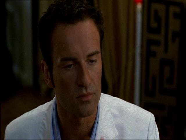 Charmed-Online_dot_net-NipTuck1x07_1x08_1x09-2039.jpg