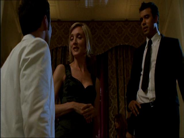Charmed-Online_dot_net-NipTuck1x07_1x08_1x09-2047.jpg
