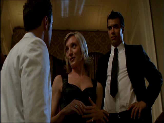 Charmed-Online_dot_net-NipTuck1x07_1x08_1x09-2068.jpg