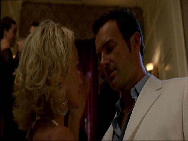 Charmed-Online_dot_net-NipTuck1x07_1x08_1x09-2084.jpg